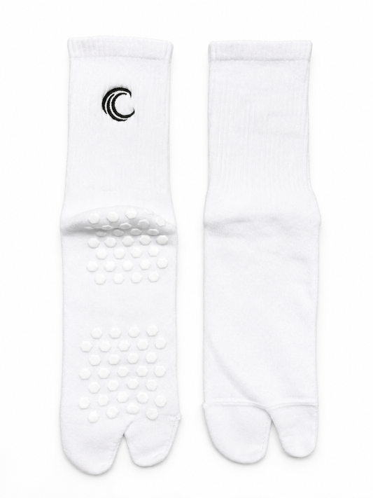 STRAND Athletic Tabi Grip Socks